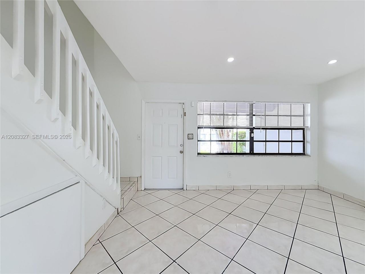 10554 NW 3rd St, Pembroke Pines, FL 33026 Photo