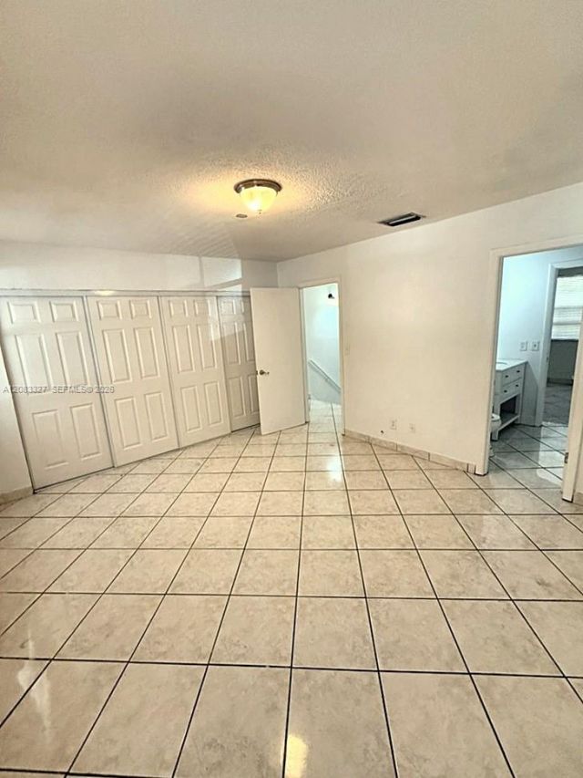 10554 NW 3rd St , Pembroke Pines, FL 33026 Photo