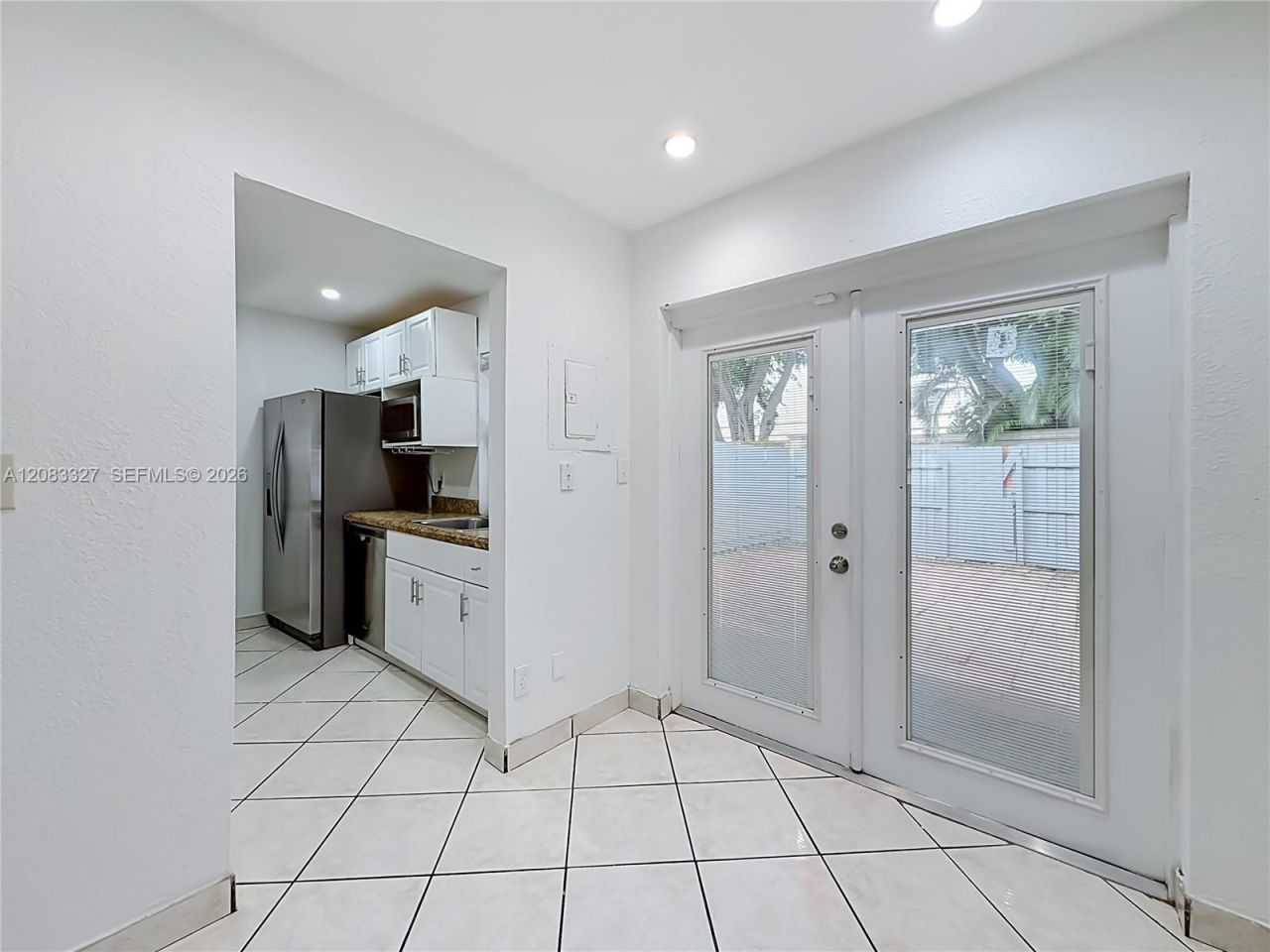 10554 NW 3rd St, Pembroke Pines, FL 33026 Photo