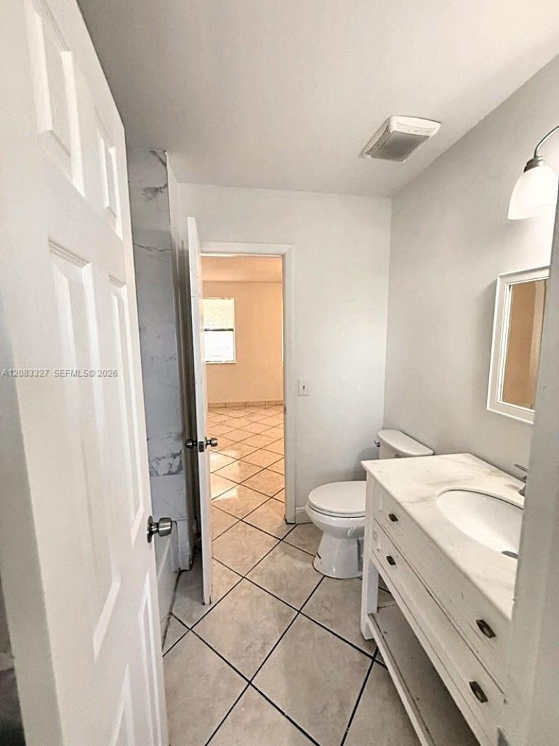 10554 NW 3rd St , Pembroke Pines, FL 33026 Photo