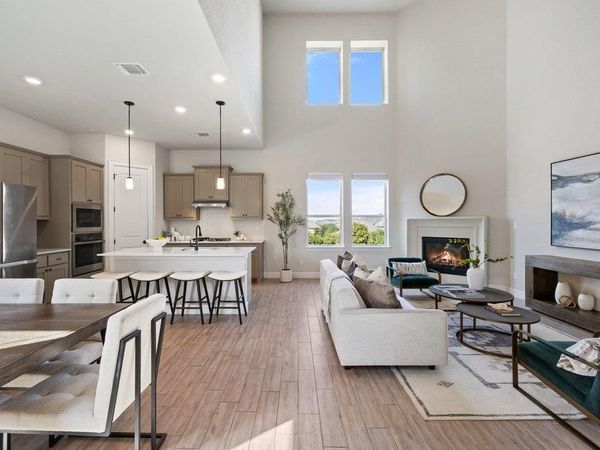 6800 Empresa DR, Austin, TX 78738