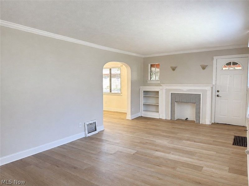 1352 Diagonal Road, Akron, OH 44320 Photo 3