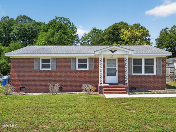 705 Holbrooke Avenue, Wilmington, NC 28412