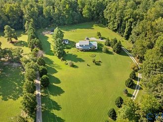 7459 Hoofprint Lane Hanover, VA 23111