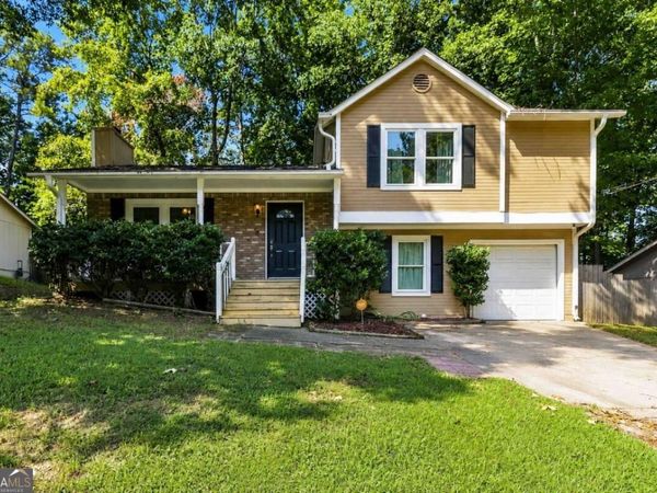10303 Briarbay Drive, Jonesboro, GA 30238