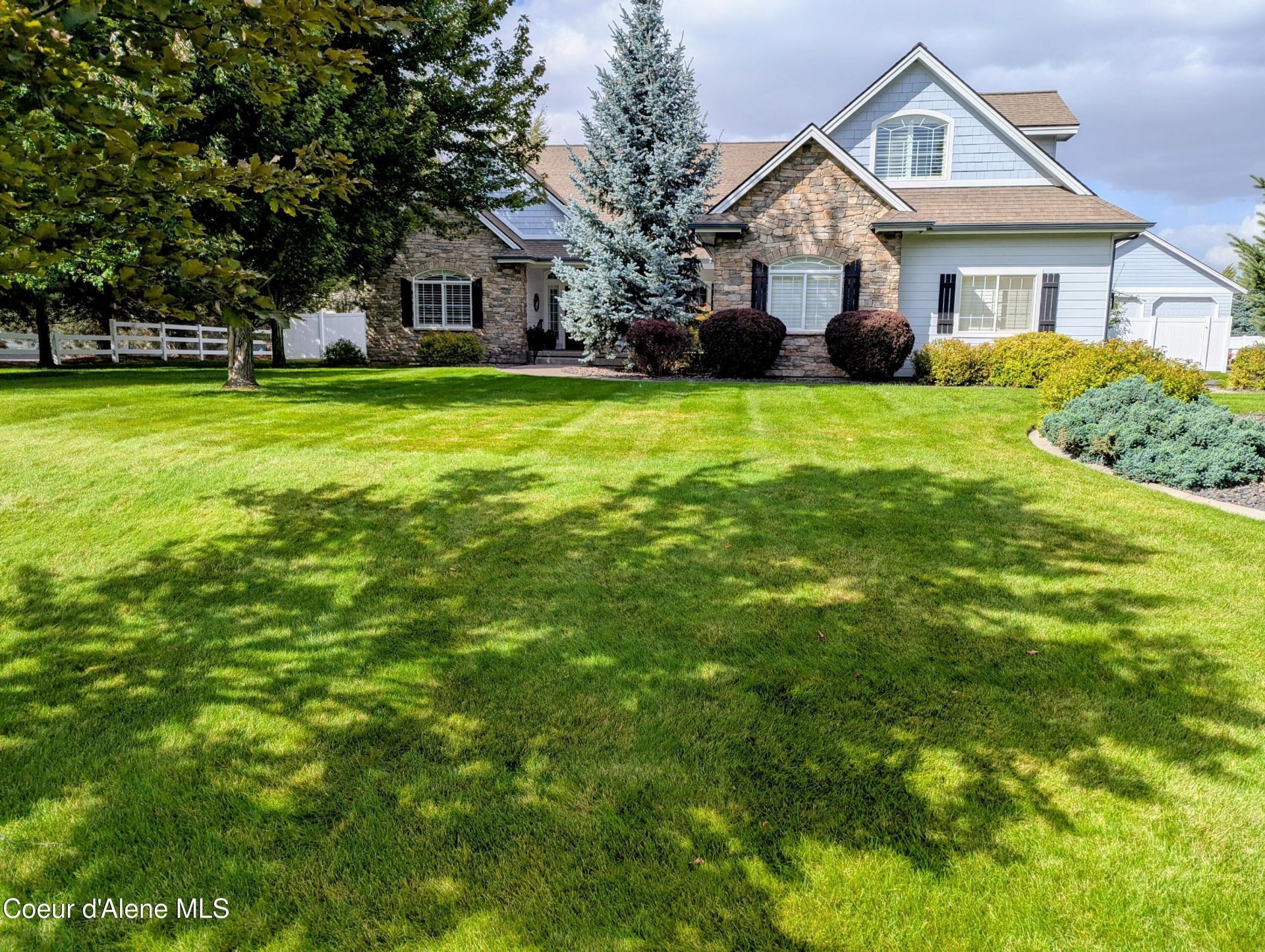 1525 W Polo Green Ave, Post Falls, ID 83854 Main Photo