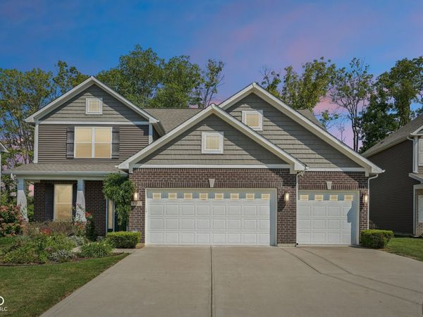 8722 Hollyhock Grove, Avon, IN 46123