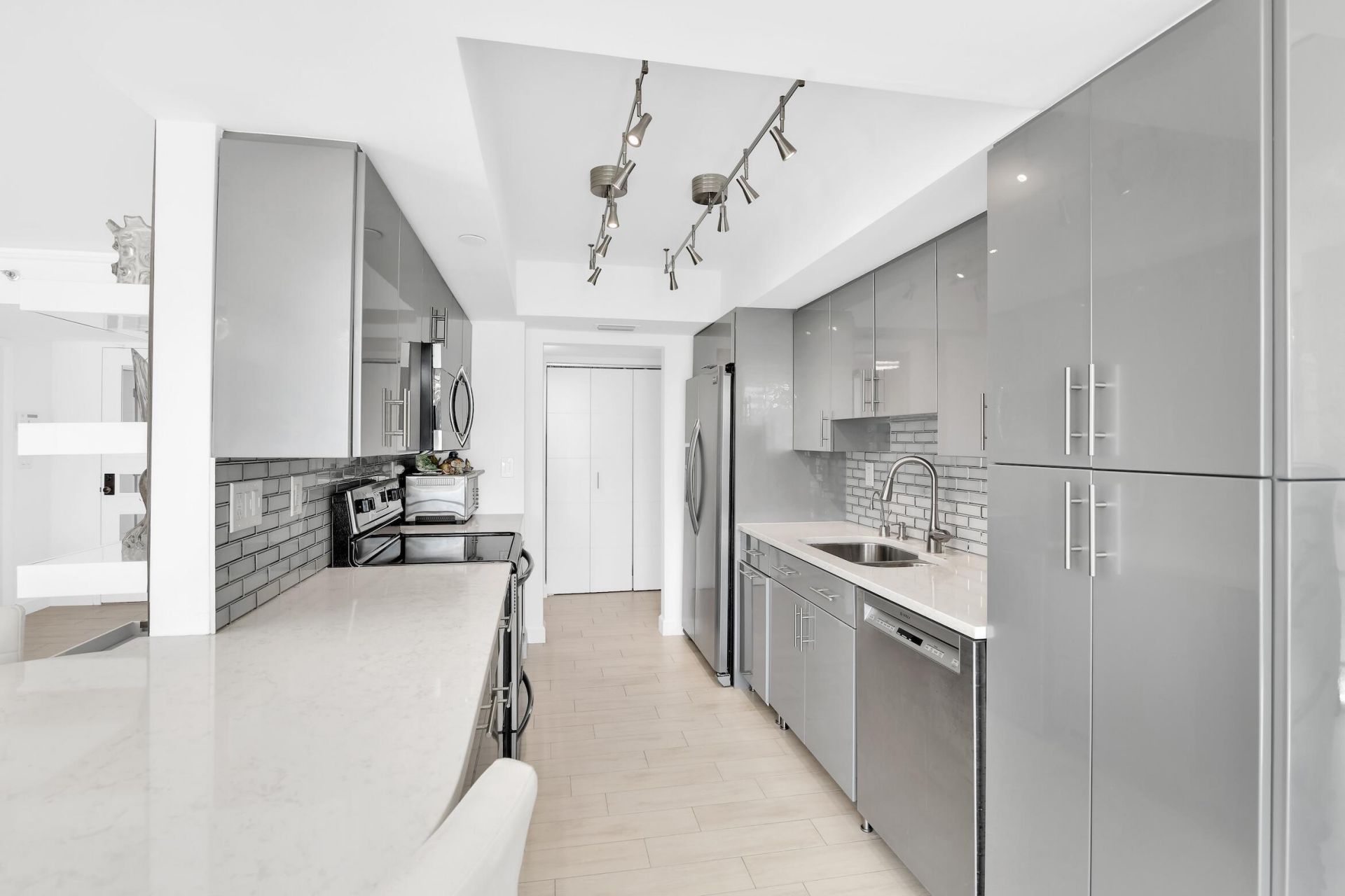 120 SE 5th Avenue, Unit 235, Boca Raton, FL 33432 Photo