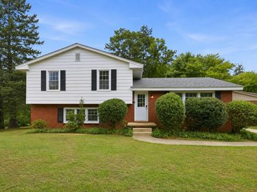 1536 N King Charles Road, Raleigh, NC 27610