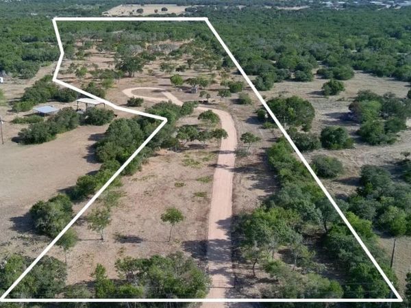 7257 CR 252, Bertram, TX 78605