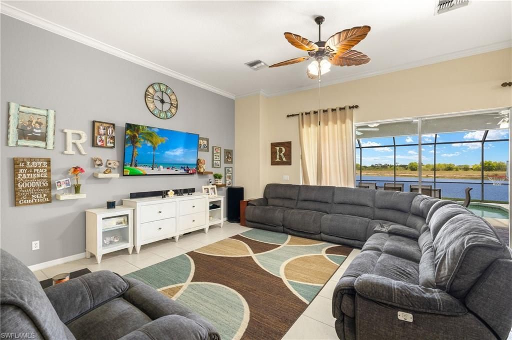 2115 Grove Dr , Naples, FL 34120 Photo