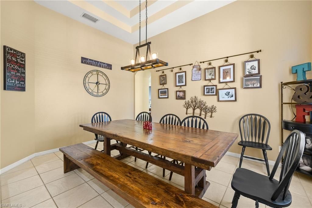 2115 Grove Dr , Naples, FL 34120 Photo