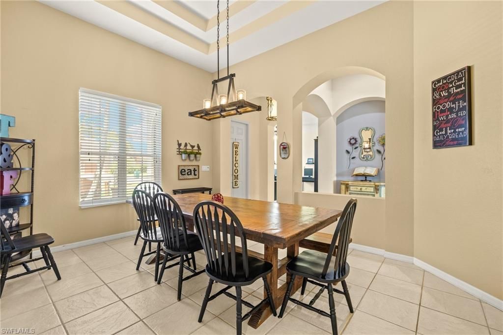 2115 Grove Dr , Naples, FL 34120 Photo
