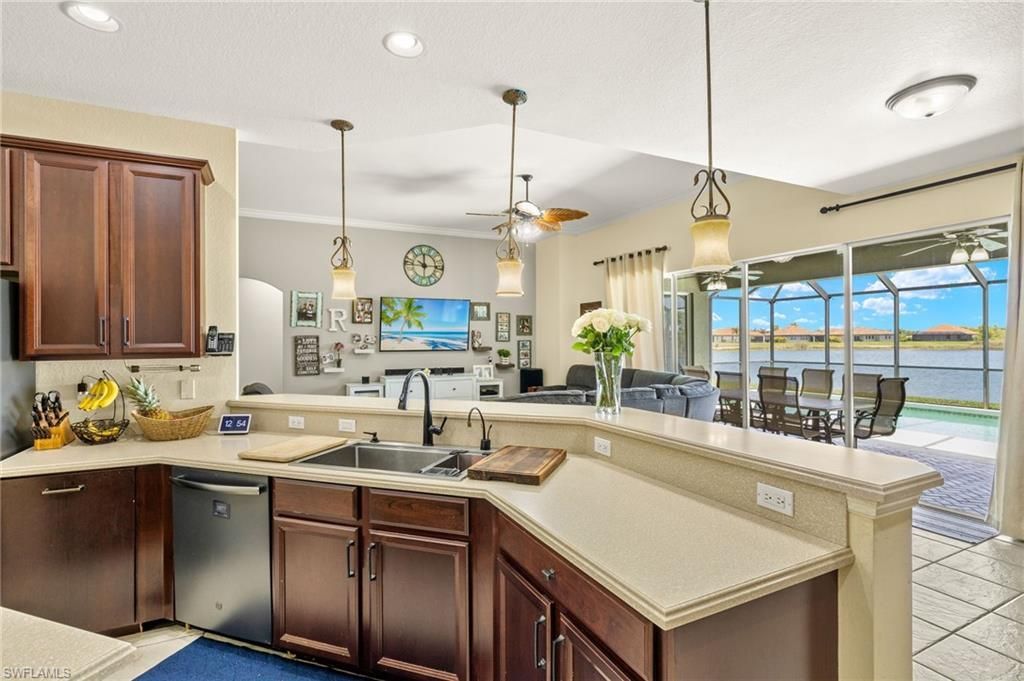 2115 Grove Dr , Naples, FL 34120 Photo