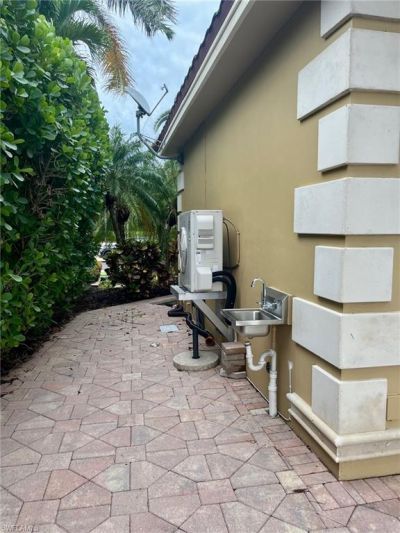 4931 Coach Ln , Naples, FL 34114 Photo