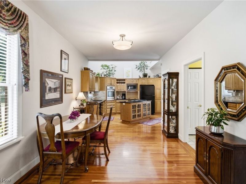 3801 Bridge Avenue, Cleveland, OH 44113 Photo 12