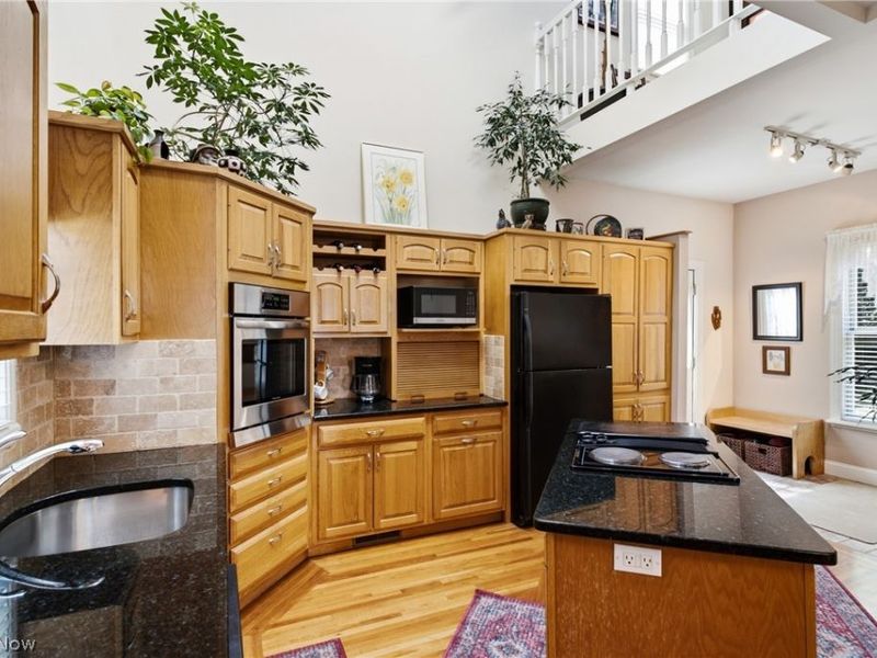 3801 Bridge Avenue, Cleveland, OH 44113 Photo 15