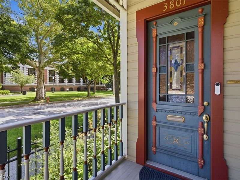 3801 Bridge Avenue, Cleveland, OH 44113 Photo 3