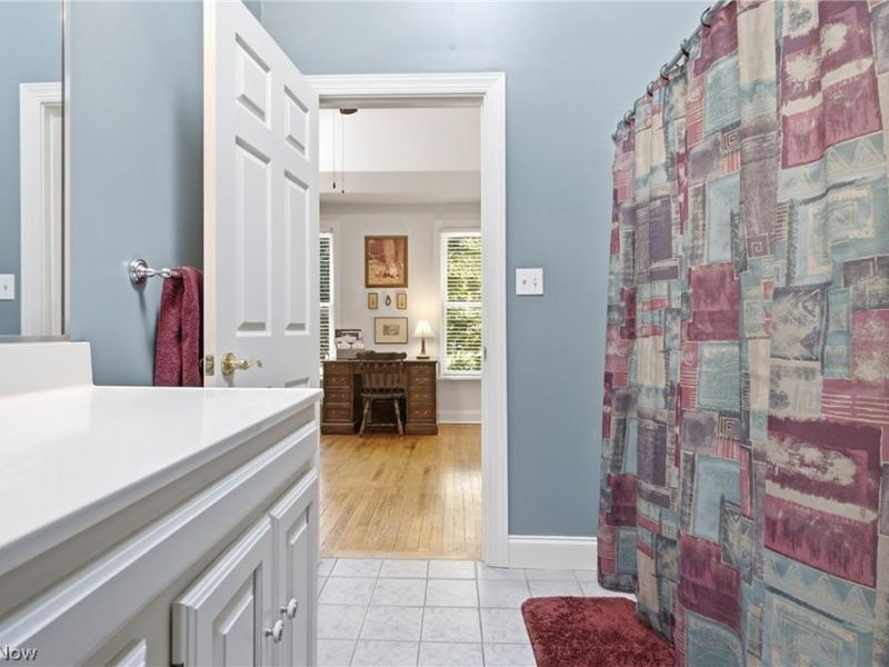 3801 Bridge Avenue, Cleveland, OH 44113 Photo 34