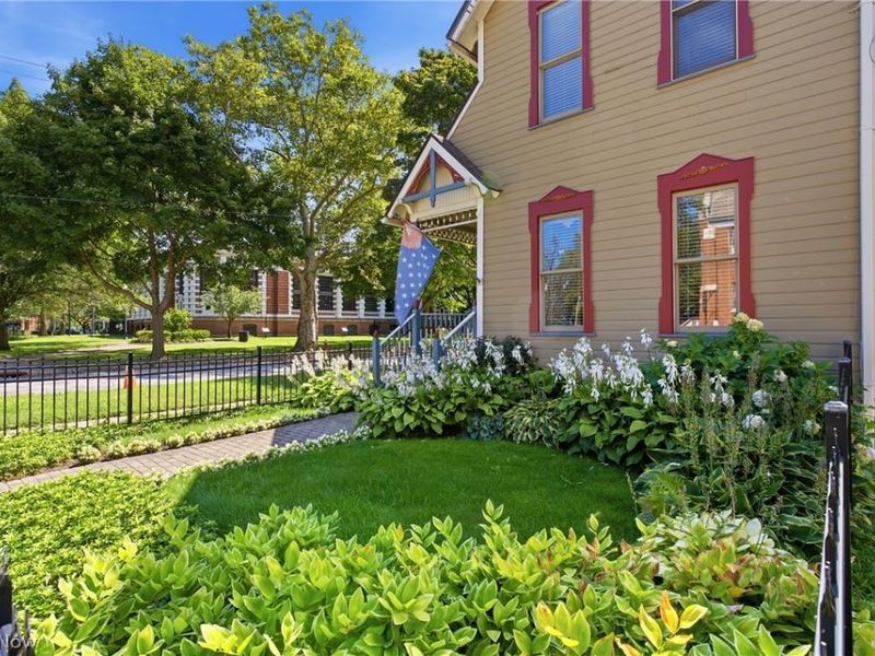 3801 Bridge Avenue, Cleveland, OH 44113 Photo 44