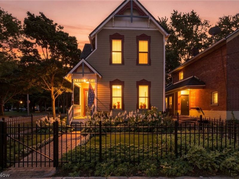 3801 Bridge Avenue, Cleveland, OH 44113 Photo 47
