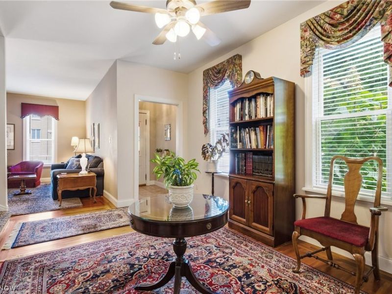 3801 Bridge Avenue, Cleveland, OH 44113 Photo 6