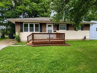 1273 Barcelona Drive Akron, OH 44313