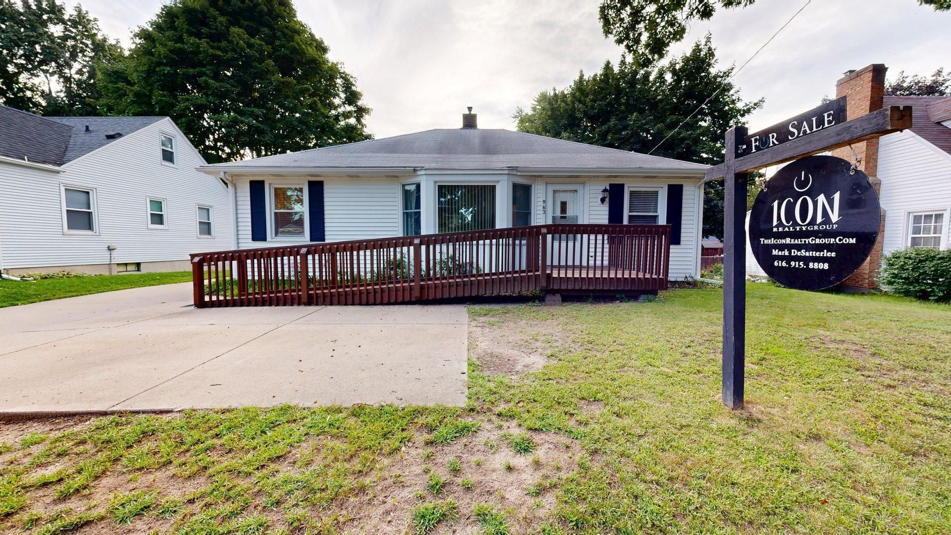 963 Covell Avenue Nw, Grand Rapids, MI 49504 Main Photo