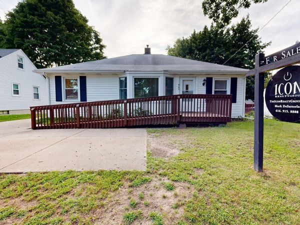 963 Covell Avenue NW, Grand Rapids, MI 49504