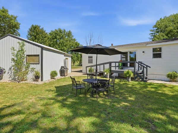19394 63rd Street NE, New London, MN 56273