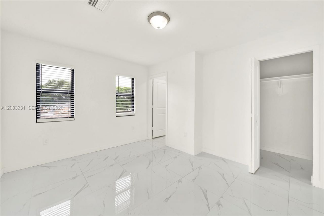5220 NW 24th Ave, Unit 5220, Miami, FL 33142 Photo