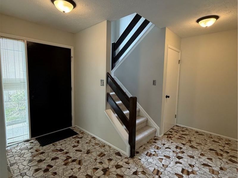 7569 Creekwood Drive, Unit 21D, North Royalton, OH 44133 Photo 5