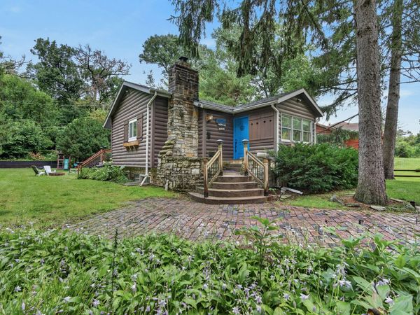 27686 W Rowe Avenue , Spring Grove, IL 60081