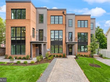 633 N MONROE STREET, ARLINGTON, VA 22201