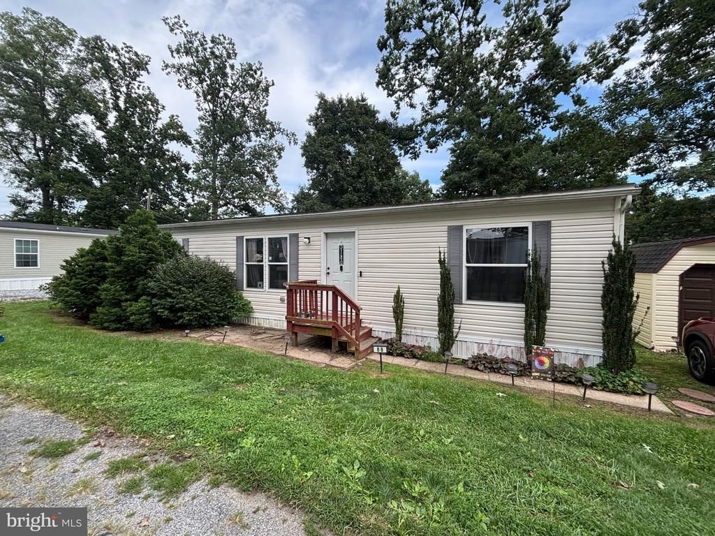 88 MOBILE DRIVE , THOMASVILLE, PA 17364