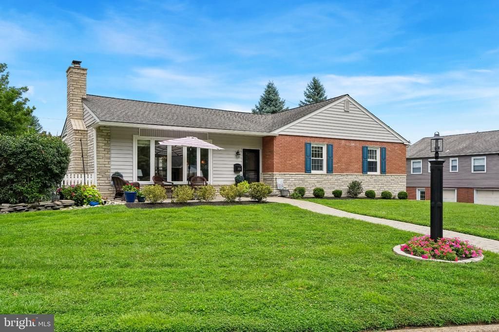 2721 PINE VALLEY LANE , ARDMORE, PA 19003