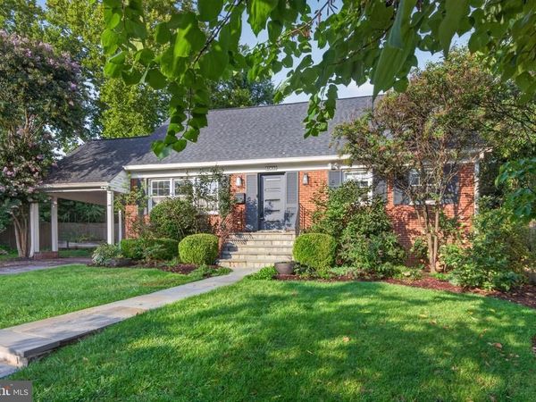 6013 KINGSFORD COURT, BETHESDA, MD 20817
