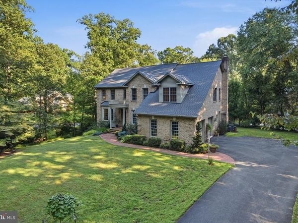 3705 LINDA LANE, ANNANDALE, VA 22003