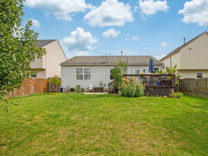 563 River Pebble Drive, Blacklick, OH 43004 Photo 2