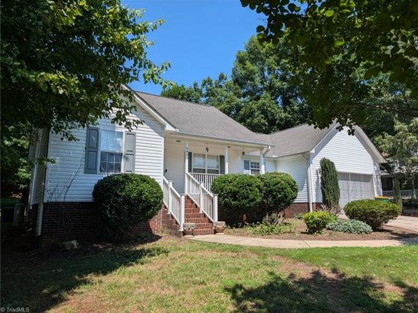 845 Hidden Court , Asheboro, NC 27205