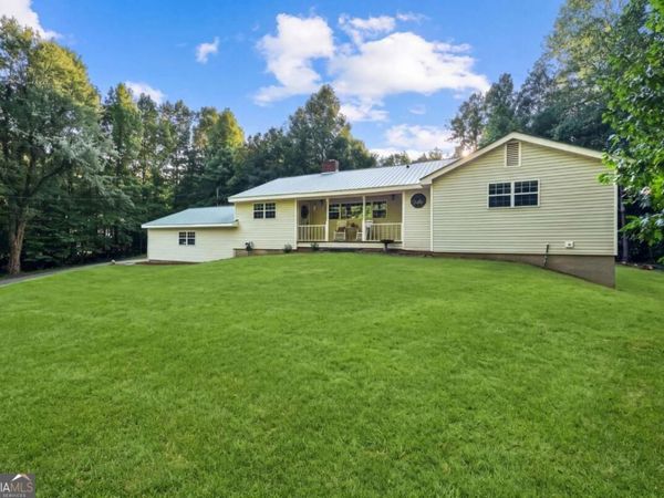 109 Lakeview Circle, Cumming, GA 30040