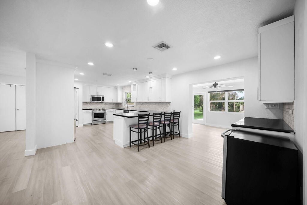 4910 SW 205th Avenue, Southwest Ranches, FL 33332 Photo
