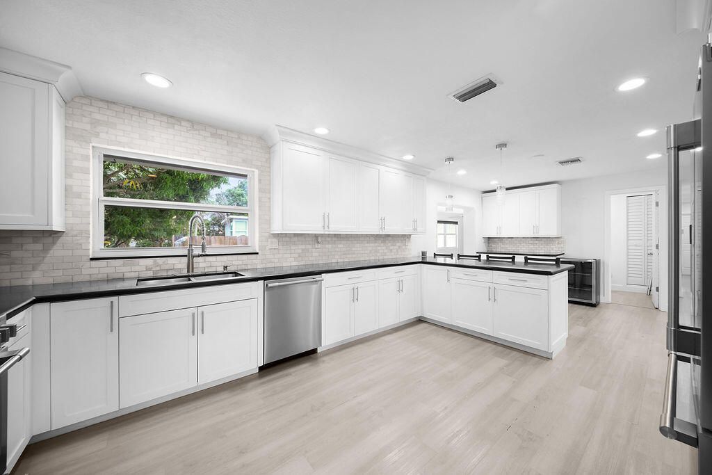4910 SW 205th Avenue, Southwest Ranches, FL 33332 Photo