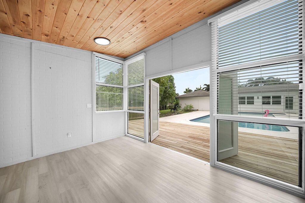 4910 SW 205th Avenue, Southwest Ranches, FL 33332 Photo