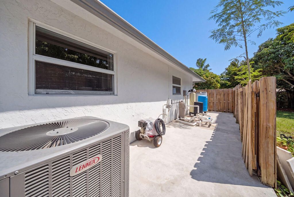 4910 SW 205th Avenue, Southwest Ranches, FL 33332 Photo