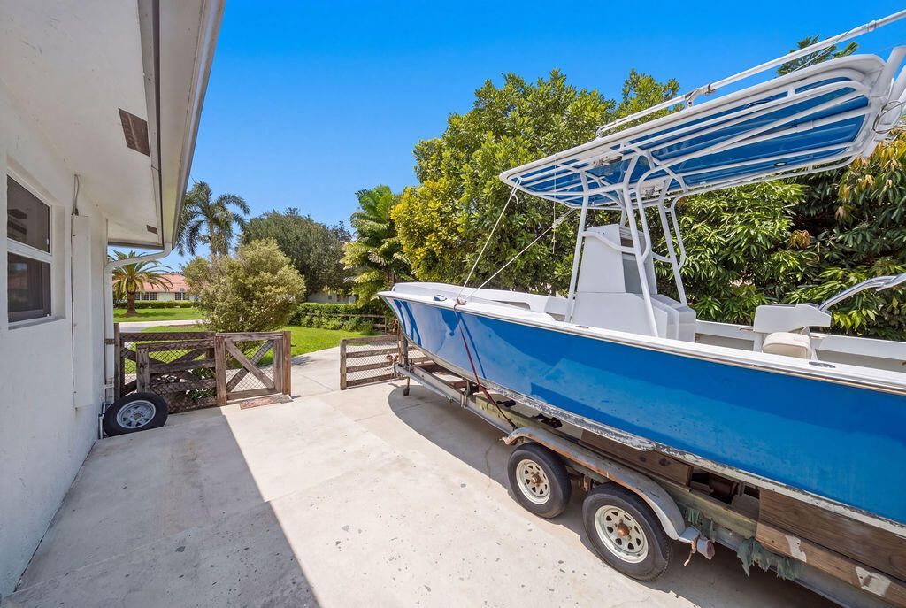 4910 SW 205th Avenue, Southwest Ranches, FL 33332 Photo
