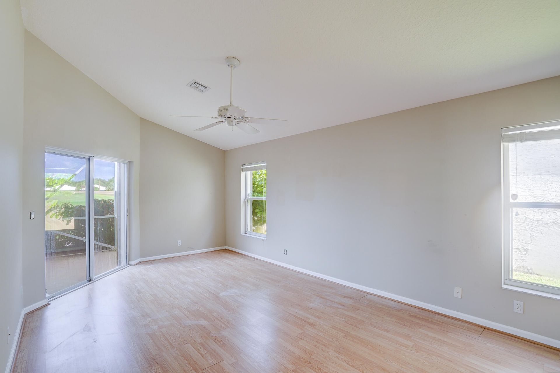 1117 Avondale Court, West Palm Beach, FL 33409 Photo