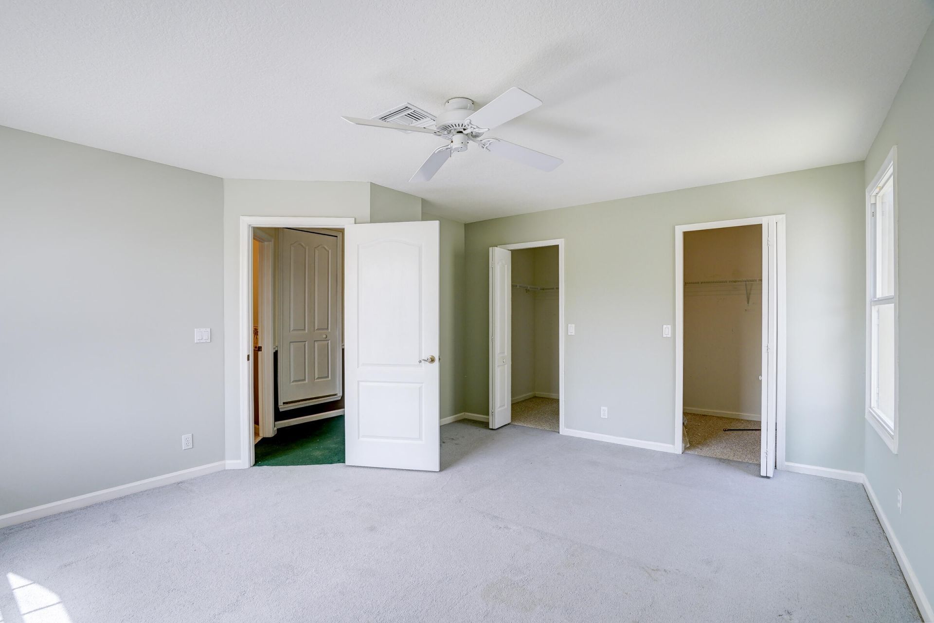 1117 Avondale Court, West Palm Beach, FL 33409 Photo