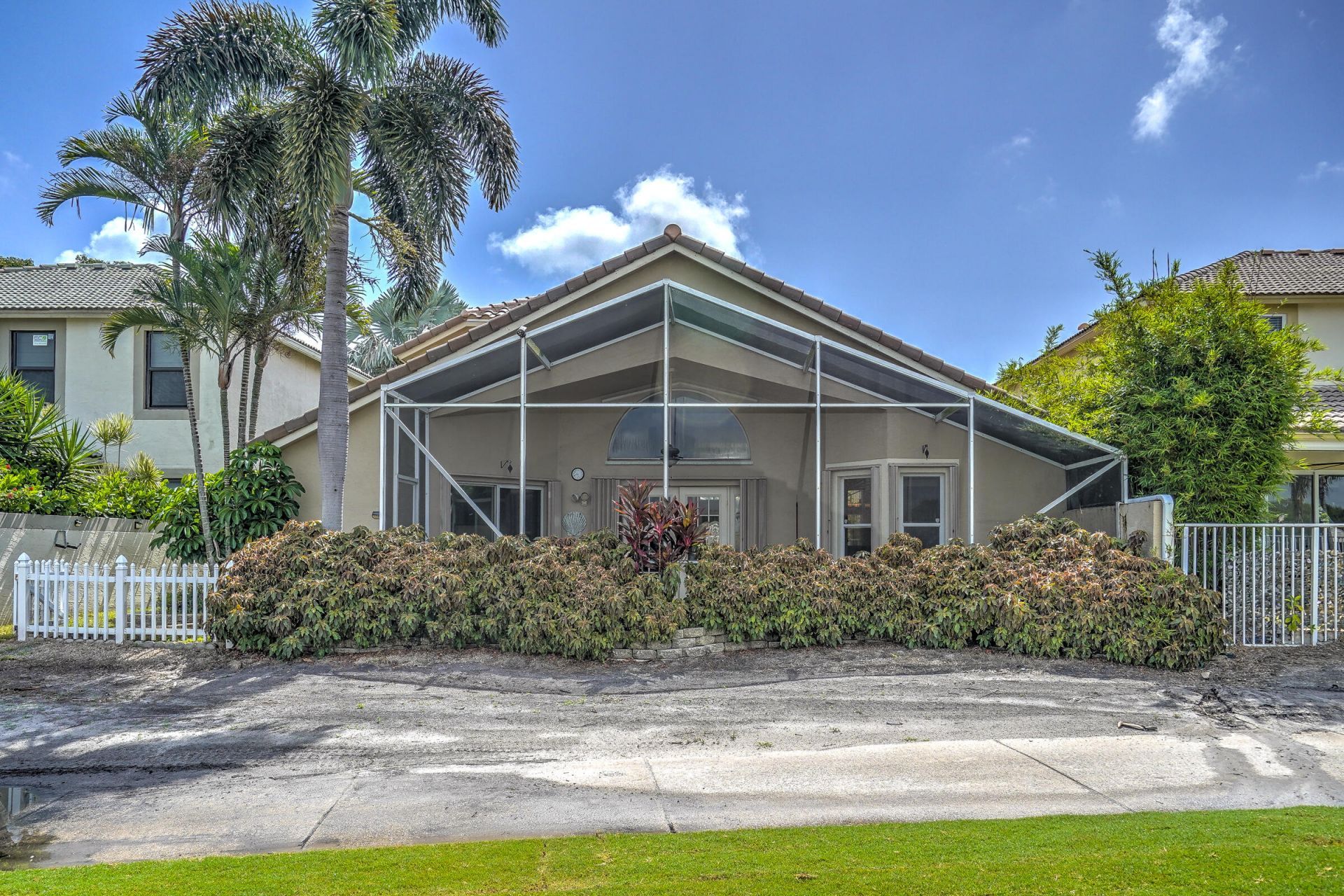 1117 Avondale Court, West Palm Beach, FL 33409 Photo