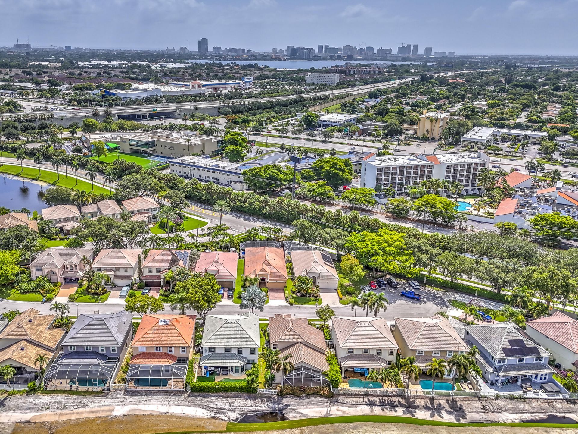 1117 Avondale Court, West Palm Beach, FL 33409 Photo